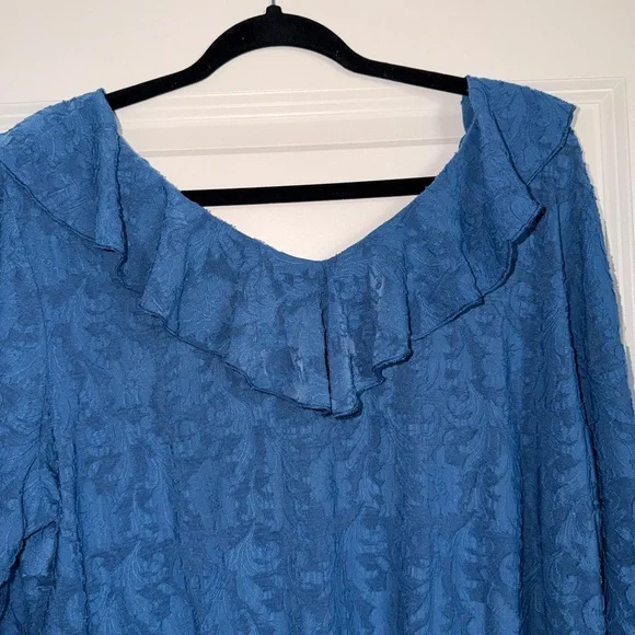 Susan Graver Women’s Blue Ruffled Long Sleeve Top - Picture 6 of 8